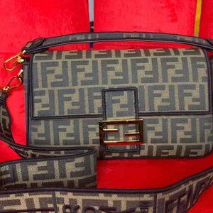 Fendi baguette